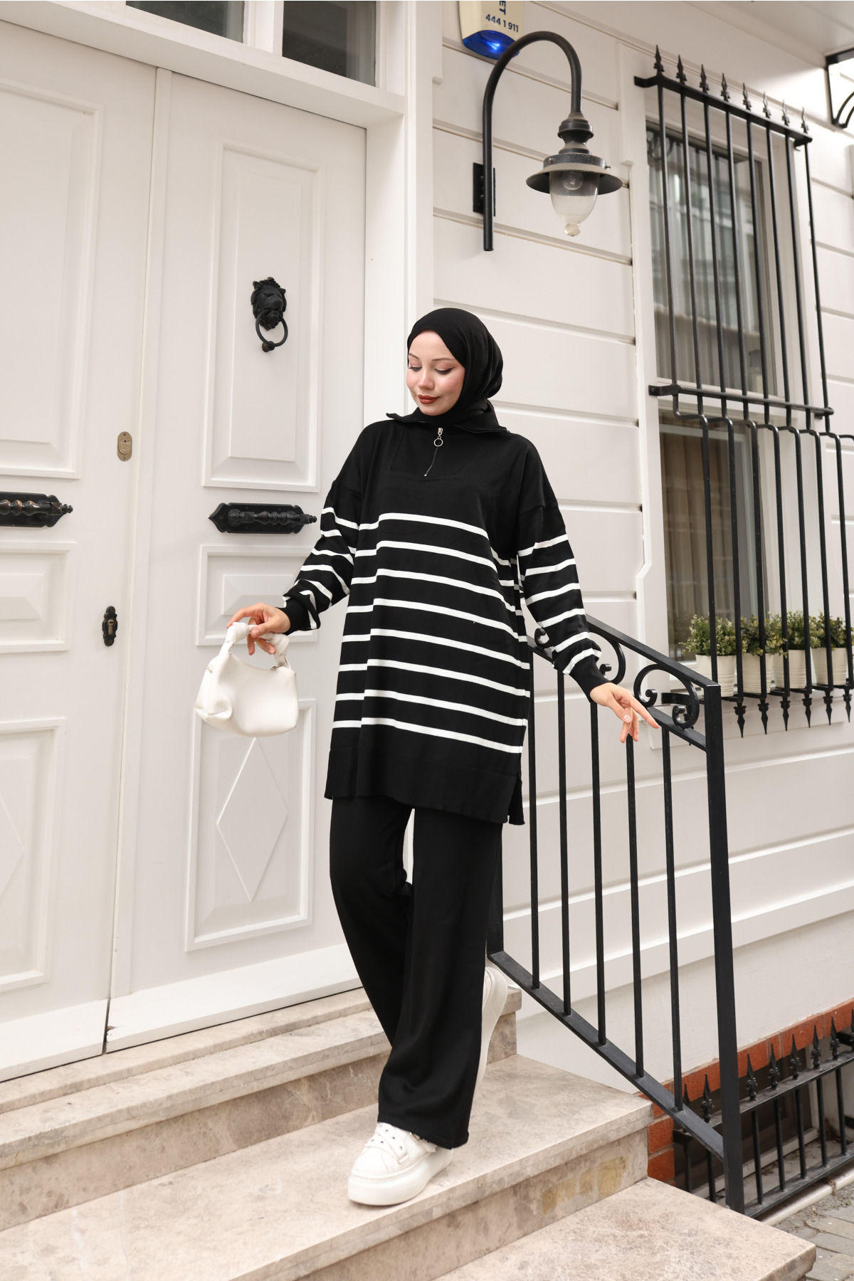 Siyah Çizgili Triko Pantolon Takım 3388